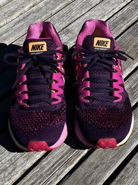Nike Women's Air Zoom Structure 2.0 - Size 8
